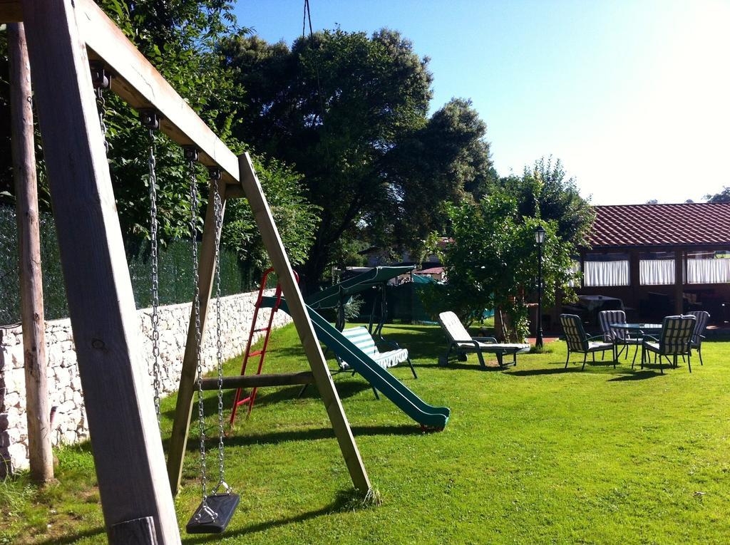 Apartamentos El Pradon De Santa Marina Parres de Llanes Exterior foto