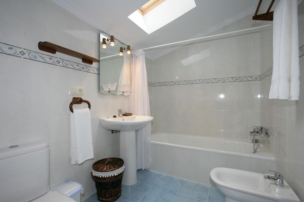 Apartamentos El Pradon De Santa Marina Parres de Llanes Zimmer foto